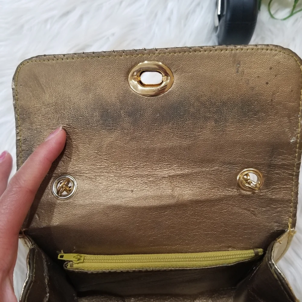 Gold Mesh Evening Clucht Crossbody Bag.